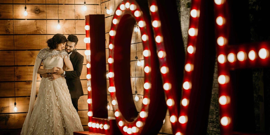 Pre-wedding photo backdrop near Delhi